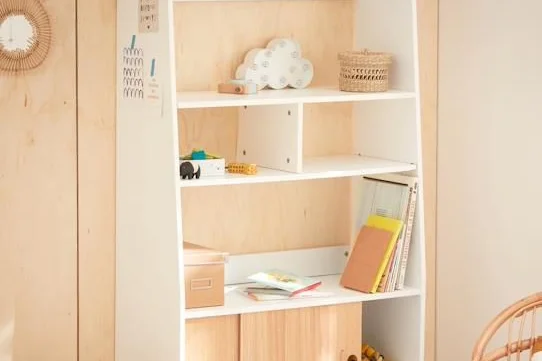 کتابخانه کودک دکورآرای مدل DAKT39